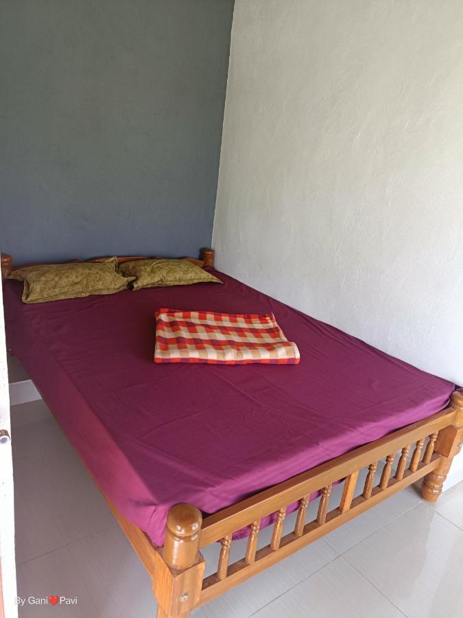 Hotel Golden Wings Cafe à Gokarna  Extérieur photo